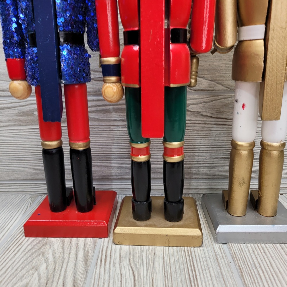 3 Nutcracker Figurines Wood Christmas Decor King Soldier Drummer - Picture 5 of 15
